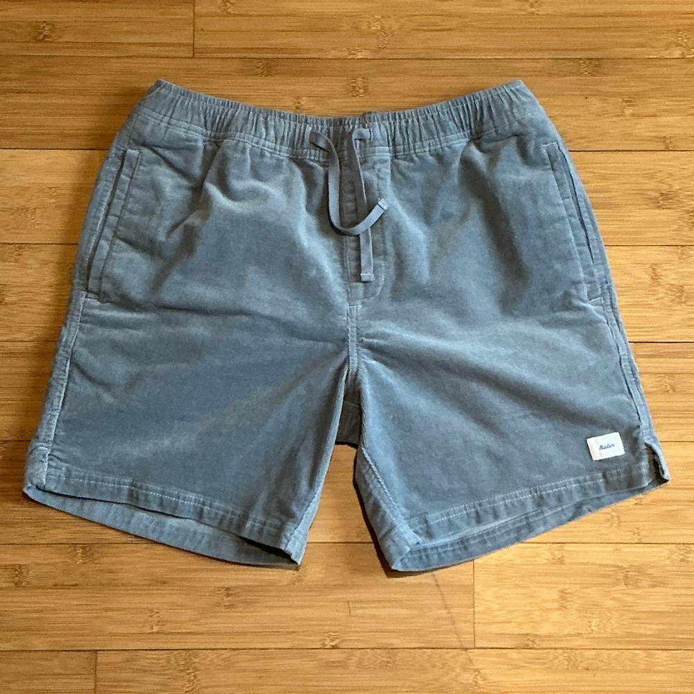 Katin Corduroy Shorts - M